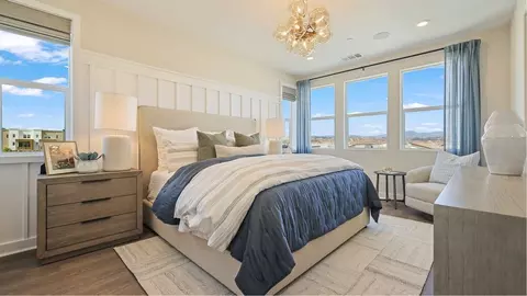 Bedroom - 26817 Echelon Pl, Valencia, CA 91381 photo 1 of 6