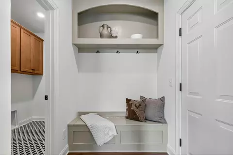 Entry Way - 500 Argyle Cir, Pike Road, AL 36064 photo 5 of 6