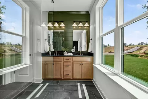 Bath - 500 Argyle Cir, Pike Road, AL 36064 photo 3 of 15