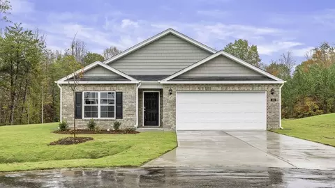 2707 Orange Blossom St, Greensboro, NC 27406