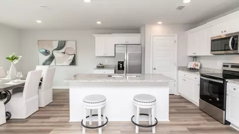 Kitchen - 8123 David Mccampbell Dr, Mobile, AL 36619 photo 7 of 8