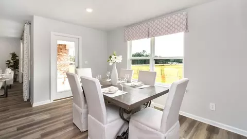 Dining - 8123 David Mccampbell Dr, Mobile, AL 36619 photo 5 of 6