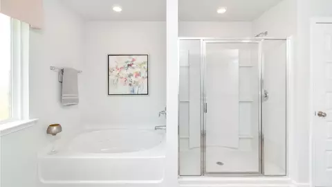 Bath - 8123 David Mccampbell Dr, Mobile, AL 36619 photo 6 of 6
