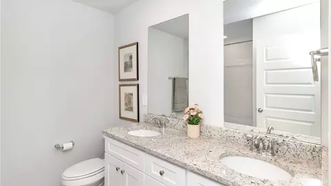 Bath - 8123 David Mccampbell Dr, Mobile, AL 36619 photo 4 of 6