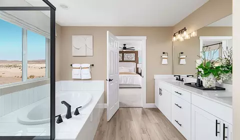 Bath - 1813 E Antonio Dr, Lake Point, UT 84074 photo 2 of 5