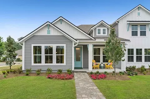 724 Windchime St, Yulee, FL 32097