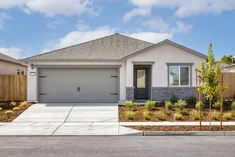 Exterior - 2148 Rick Dr, Linda, CA 95901 photo 3 of 14