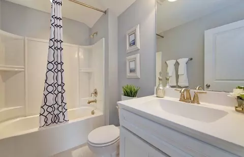 Bath - 204 River Edge Dr, Myrtle Beach, SC 29588 photo 2 of 2