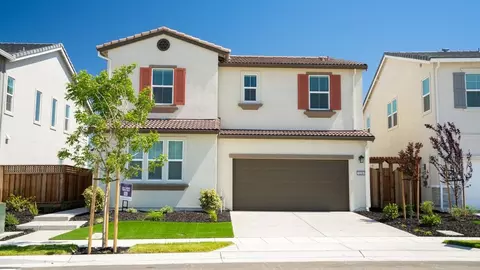 1230 N Robiolo Ln, Mountain House, CA 95391