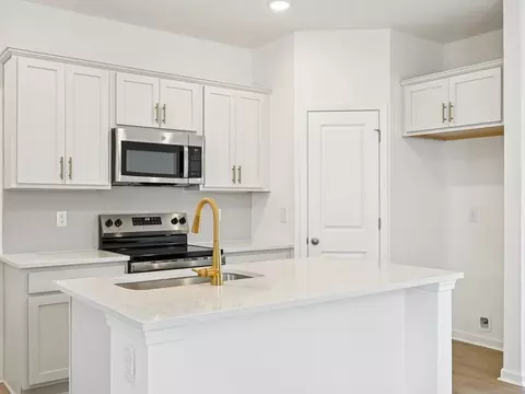 Kitchen - 6915 Galloway Dr, Middlesex, NC 27557 photo 2 of 5