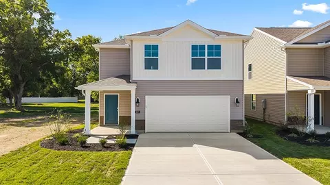 203 E Kentucky Ave, Wilmington, OH 45177