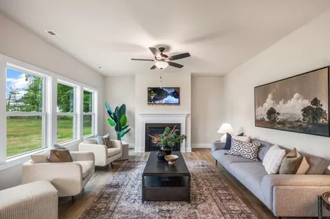 Living - 446-798 Massengill Pond Rd, Willow Spring, NC 27592 photo 1 of 3
