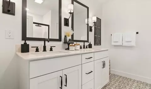 Bath - 4528 SW 132nd Pl, Ocala, FL 34473 photo 1 of 2