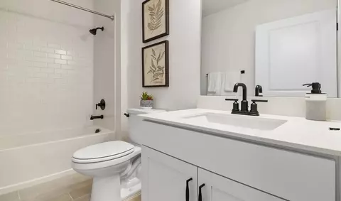 Bath - 4528 SW 132nd Pl, Ocala, FL 34473 photo 2 of 2