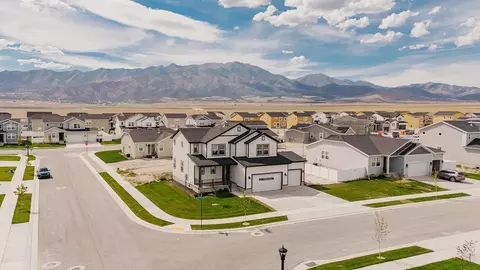View/Area - 454 E Clear Granite Way, Eagle Mountain, UT 84005 photo 4 of 5