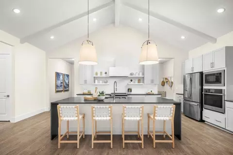 1095 Honeysuckle Hill Ave, Galt, CA 95632