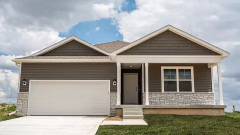 8718 N 167th St, Bennington, NE 68007