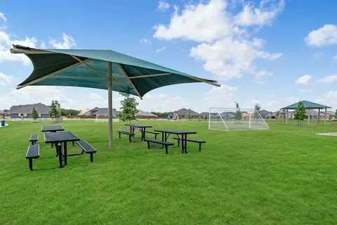 View/Area - 1940 Silverleaf Dr, Glenn Heights, TX 75154 photo 6 of 13