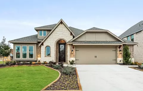 Exterior - 1940 Silverleaf Dr, Glenn Heights, TX 75154 photo 10 of 10