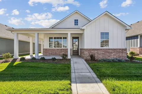 319 W Boxthorn Dr, Andover, KS 67002