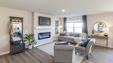 1003 Daisy Ln, Waukee, IA 50263