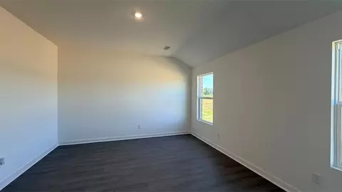 Bedroom - 504 S Cherry St, Beebe, AR 72012 photo 5 of 9