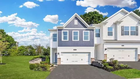 114 River Ridge Dr, Moon Township, PA 15108