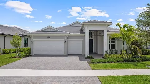 5362 St Armands Way, Westlake, FL 33470