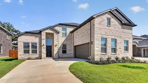 10432 Sarasota St, Midlothian, TX 76065