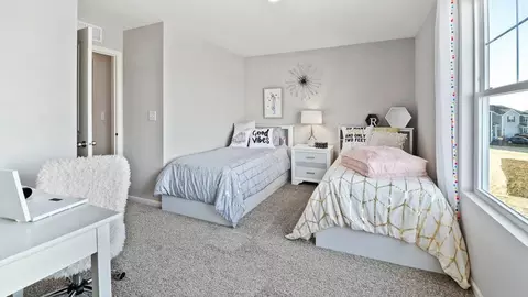 Bedroom - 962 Amethyst Ln, Montgomery, IL 60538 photo 4 of 12