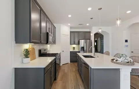 Kitchen - 16418 Cedarveil Ct, Conroe, TX 77302 photo 1 of 2