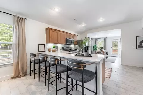 Kitchen - 905 W Pebblebrooke Dr, Ozark, MO 65721 photo 3 of 12
