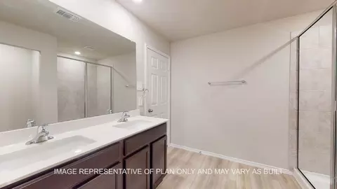 Bath - 2913 Cyprian Rd, Lorena, TX 76655 photo 2 of 6