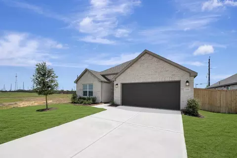 2119 Lone Bronco Blvd, Rosenberg, TX 77471