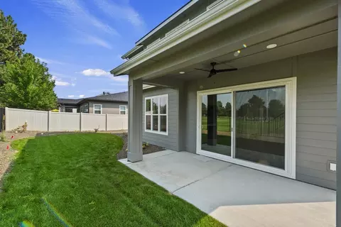 Exterior - 2391 E Snocreek Dr, Eagle, ID 83616 photo 5 of 14