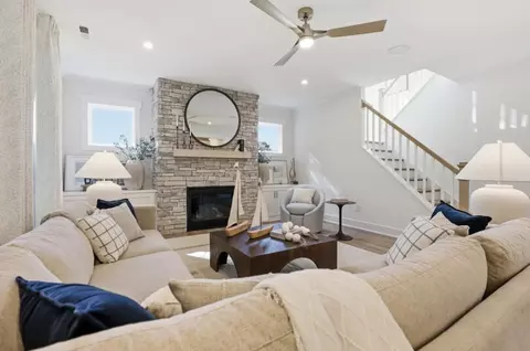 Living - 12168 Ava Ln, Windsor, VA 23487 photo 2 of 6