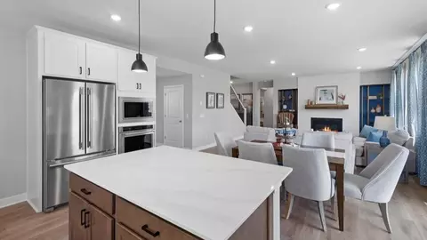 Kitchen - 3788 Brookside Dr, Chaska, MN 55318 photo 6 of 10