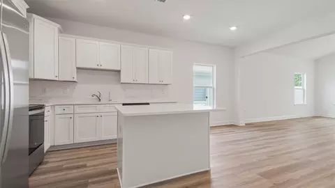 Kitchen - 120 Foxtrail Run, Freeport, FL 32439 photo 1 of 5