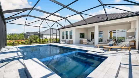 Exterior - 10614 Eclipse St, Sarasota, FL 34241 photo 51 of 59