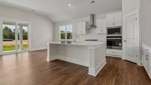 Kitchen - 1833 Kennerly Rd, Irmo, SC 29063 photo 1 of 5