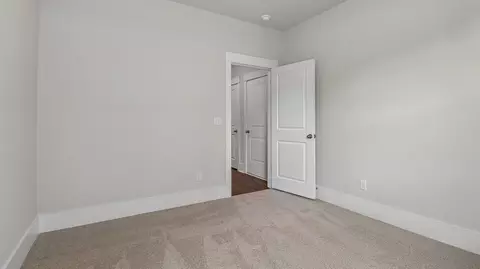 Bedroom - 1833 Kennerly Rd, Irmo, SC 29063 photo 4 of 12
