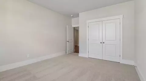 Bedroom - 1833 Kennerly Rd, Irmo, SC 29063 photo 10 of 12