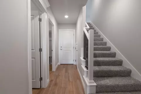 Entry Way - 2800 Heather Hvn, Moore, OK 73160 photo 9 of 10