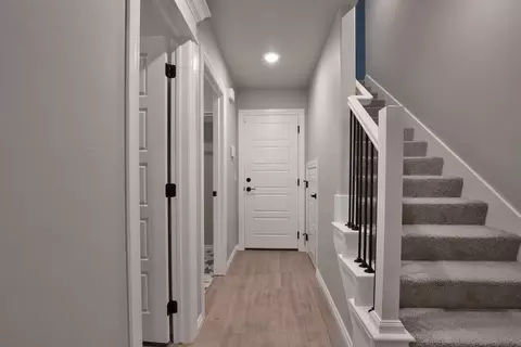 Entry Way - 2800 Heather Hvn, Moore, OK 73160 photo 6 of 10