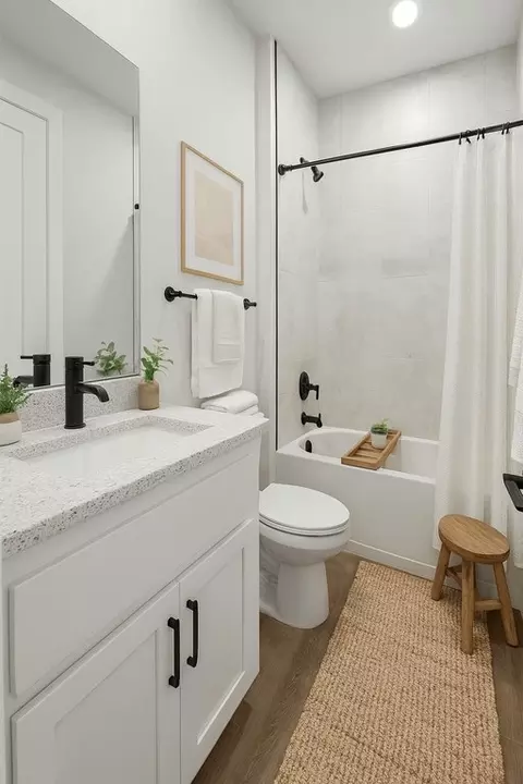 Bath - 20632 Barker St, Spring Hill, KS 66083 photo 3 of 3