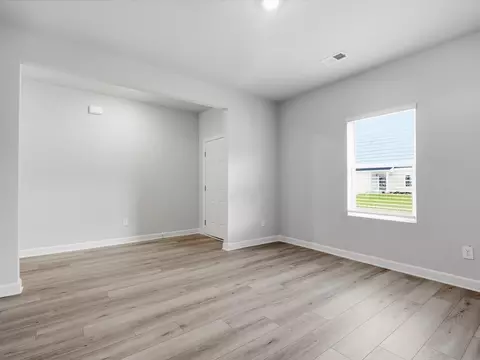 Living - 1545 Switchback Cir, Moore, SC 29369 photo 1 of 4
