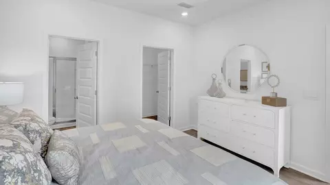 Bedroom - 26862 Setai Ct, Daphne, AL 36526 photo 3 of 12