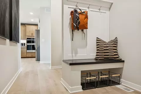 Entry Way - 3163 Vineyard Ln, Aurora, IL 60502 photo 3 of 4