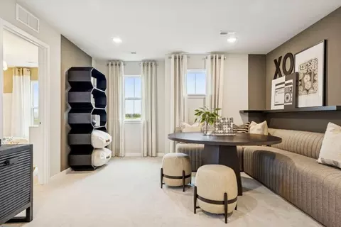 Other - 3163 Vineyard Ln, Aurora, IL 60502 photo 3 of 7