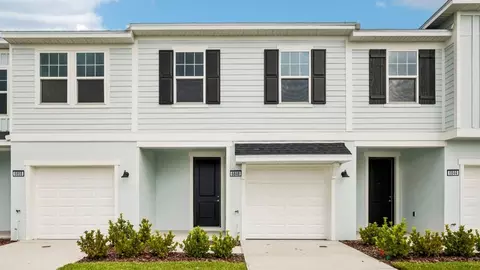 6848 Holcombe Down Dr, Zephyrhills, FL 33541